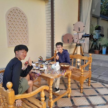 Turkistan Hotel Kogon Eksteriør billede