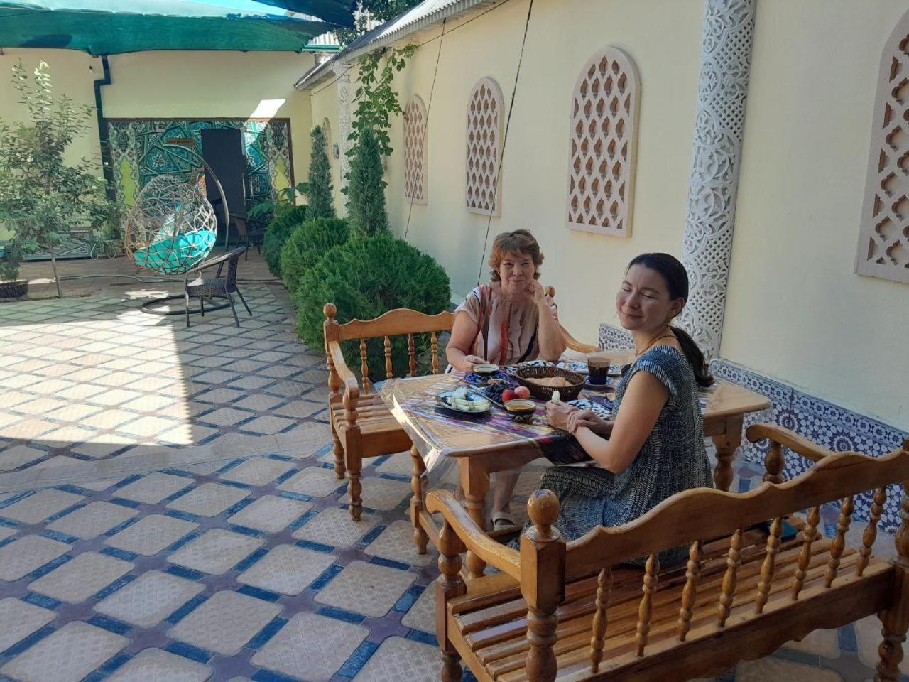 Turkistan Hotel Kogon Eksteriør billede